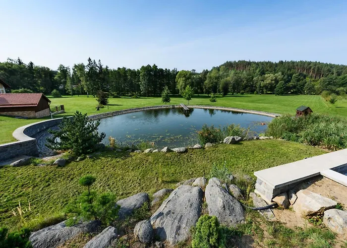 In Varva Ov With Garden And Barbecue * Varvažov